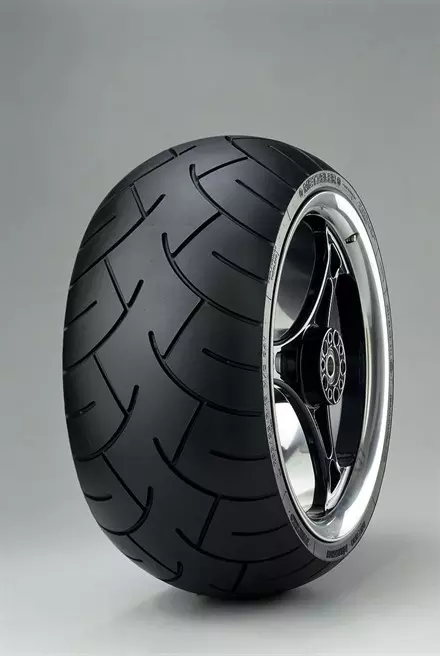 Моторезина задняя Metzeler 1205200 ME 880 MARATHON XXL размер 240/50 R16 для мотоциклов