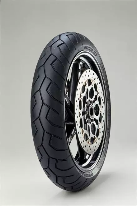Моторезина передняя Pirelli 1430700 DIABLO размер 120/70 R17 для мотоциклов