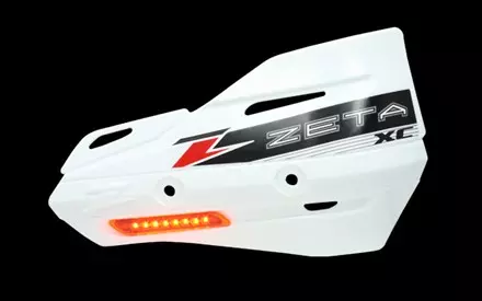 Пластик защиты рук XC с поворотниками Zeta для White