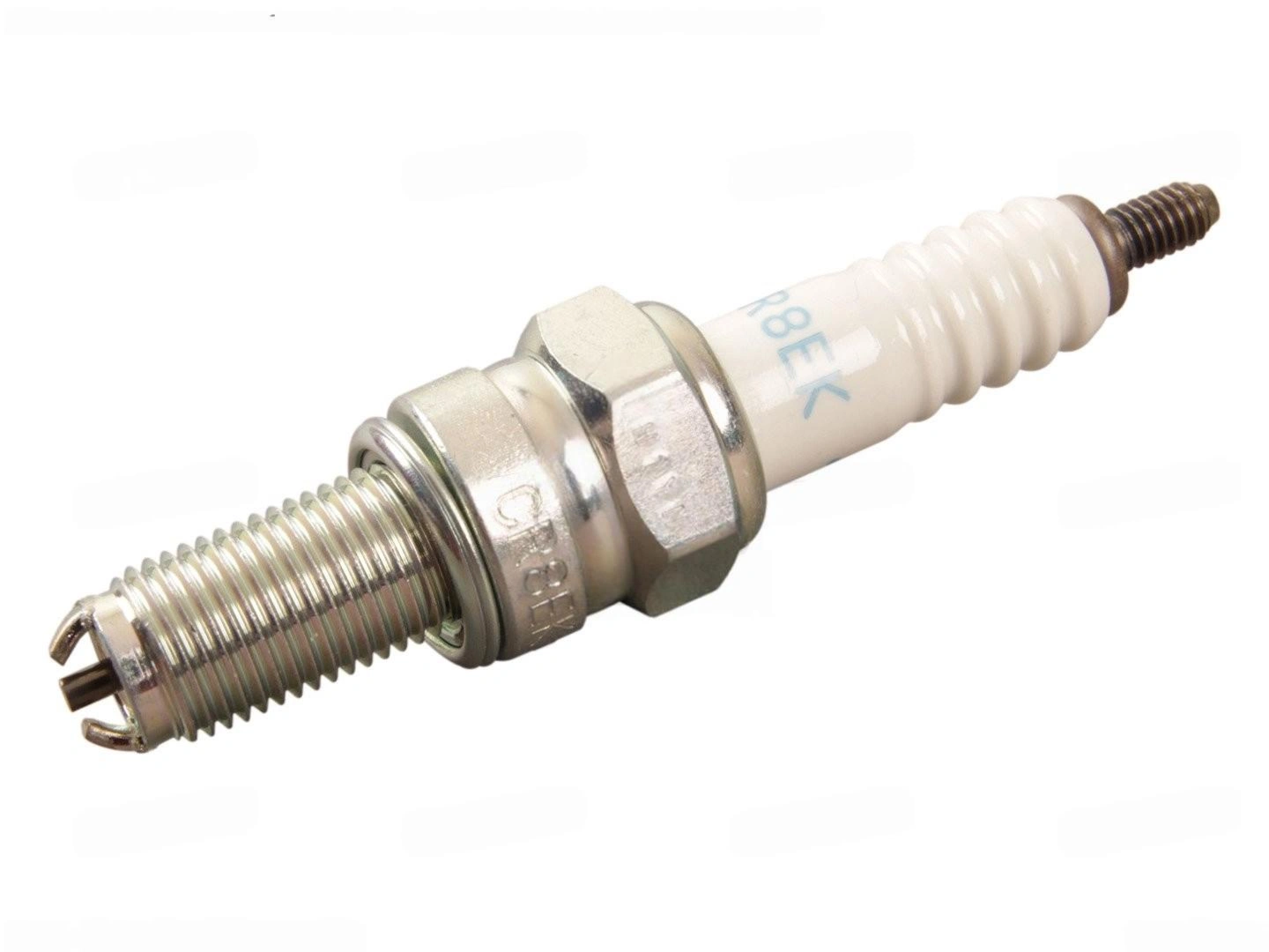 Свеча зажигания Suzuki 09482-00412 Suzuki 09482-00412