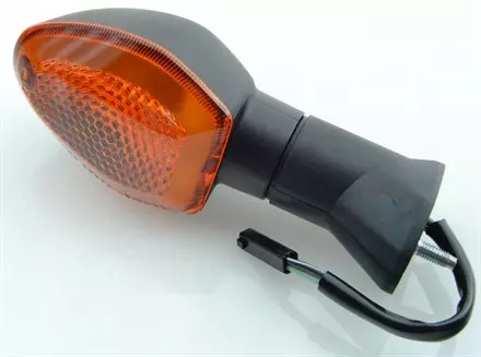 VICMA Поворотник SUZUKI GSR 750 п.л/з.п