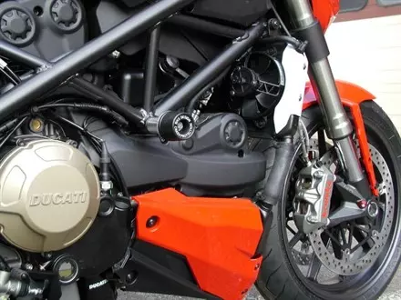 ROUND - комплект слайдеров, без резки пластика- DUCATI - STREETFIGHTER 09> - Черные / Bike design