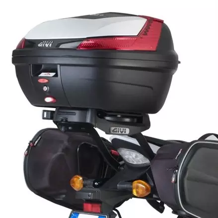 Установочный комплект для площадки верхнего кофра Givi SUZUKI GSR750"11