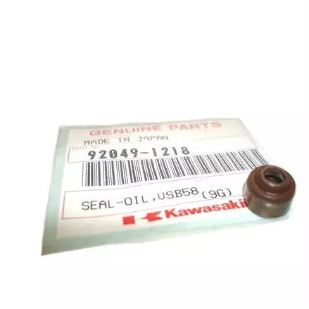 Маслосъемный колпчачек для квадроцикла Kawasaki Brute Force 750/650 92049-1218